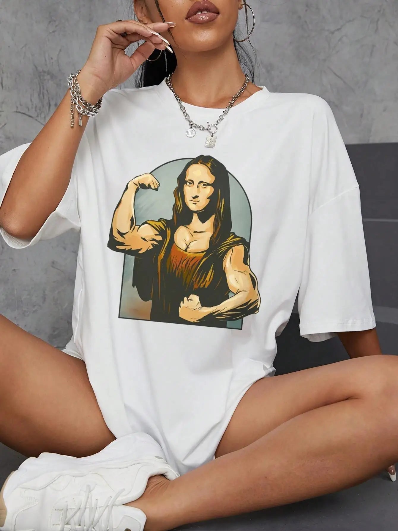 Playing Pranks On Mona Lisa Fitness Print Womens T Shirt Oversized Casual TShirt Casual Short Sleeve Cotton Loose Tshirt